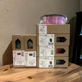 Další skvělá spolupráce s firmou @3dpower_filament. V nabídce naleznete široký výběr barev za nízký ceny! 🤩 Materiály:...